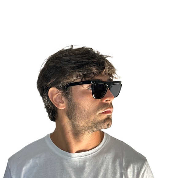 NWT FENDI Model FF0384/S in Black. - Picture 10 of 11